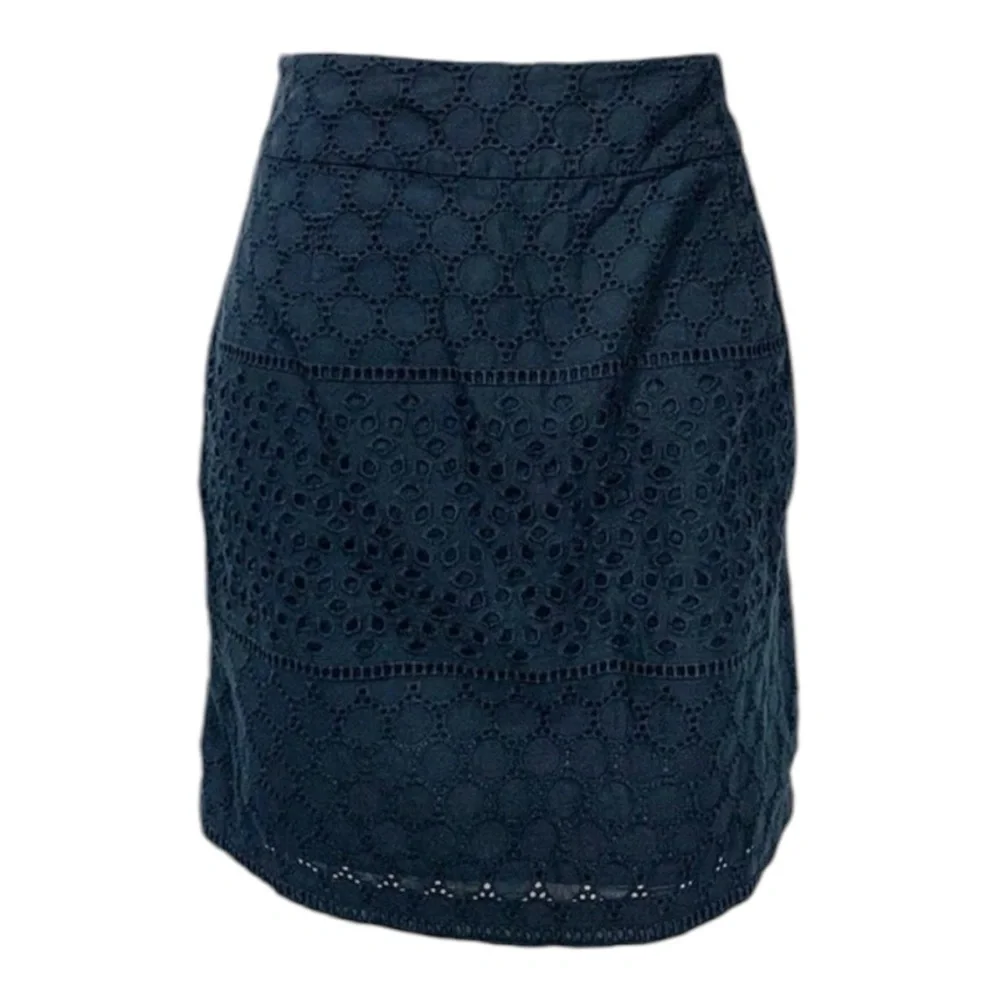 Banana Republic Navy Blue Eyelet 100% Cotton Skirt Size 2 - Picture 4 of 8